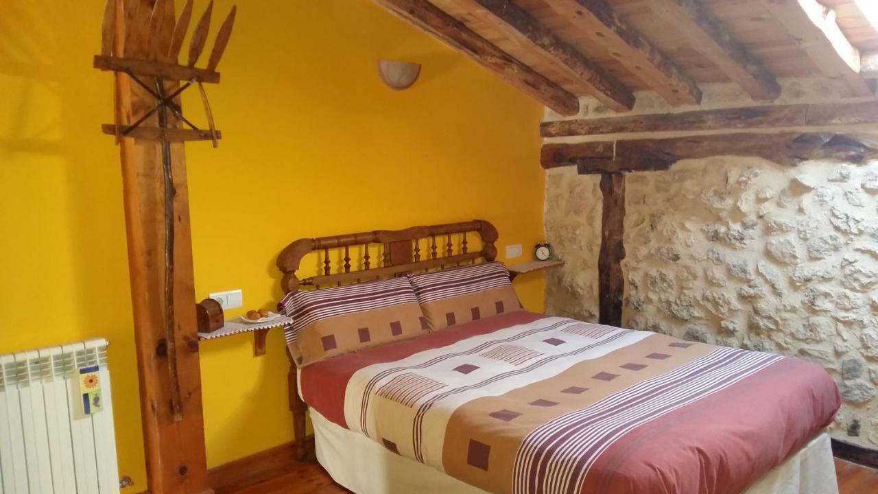 مبيت وإفطار Torremocha de Ayllón Casa Rural Calle Real المظهر الخارجي الصورة