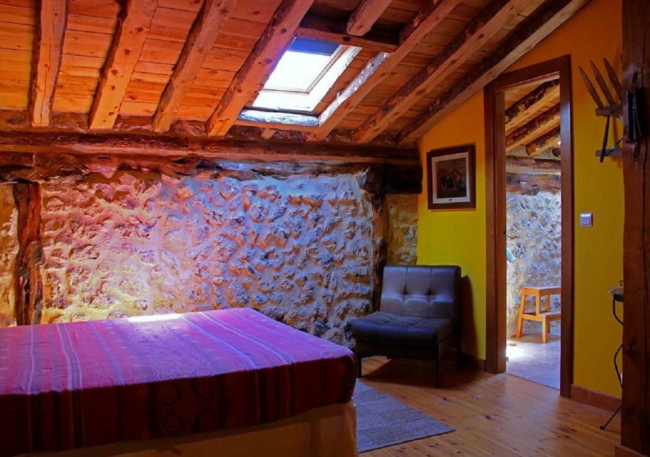 مبيت وإفطار Torremocha de Ayllón Casa Rural Calle Real المظهر الخارجي الصورة