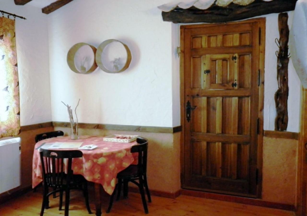 مبيت وإفطار Torremocha de Ayllón Casa Rural Calle Real المظهر الخارجي الصورة